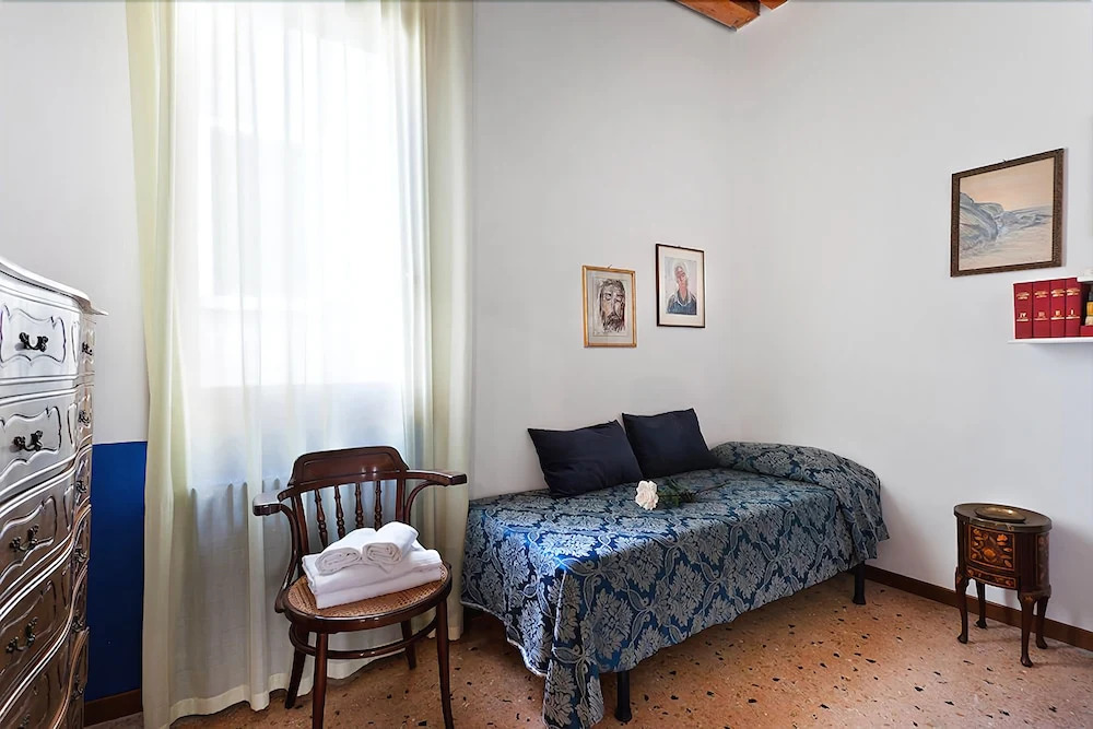 Grimaldi Apartments - Alle Bifore