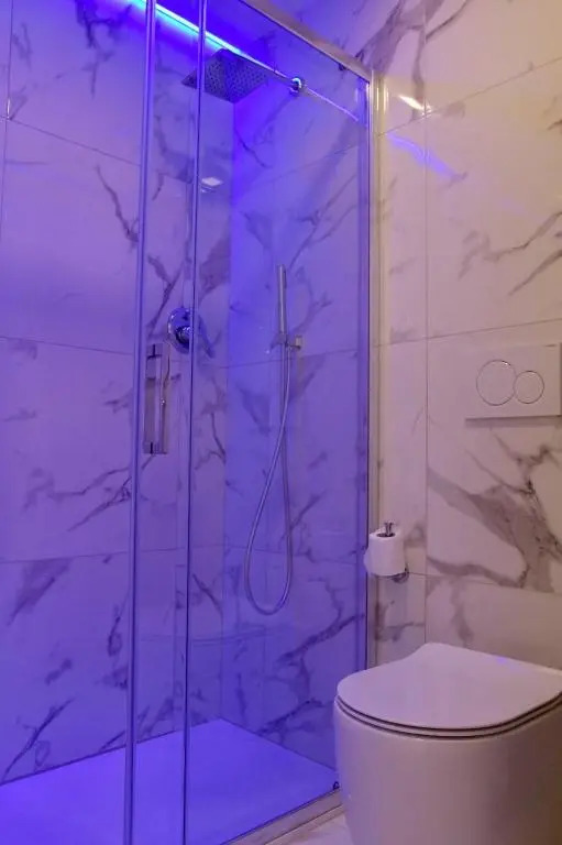 Rose Suite