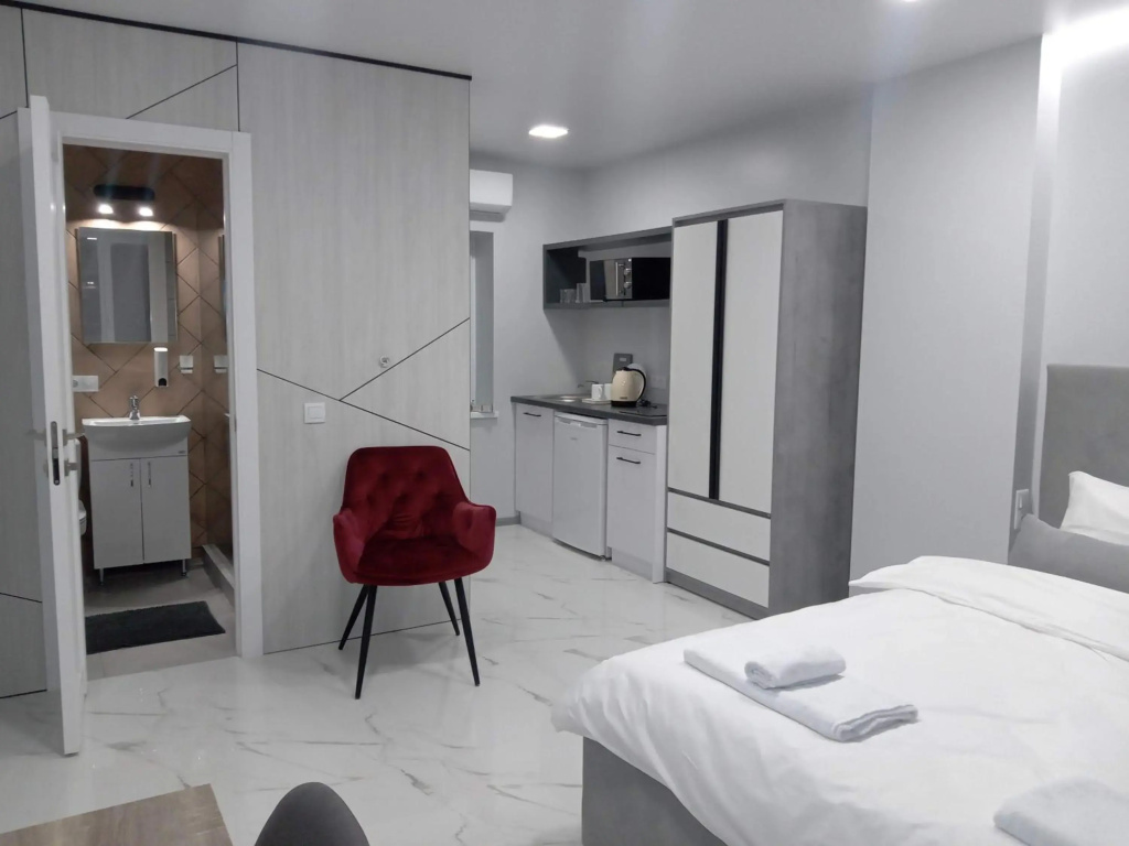 Pure Apartments VIP 4