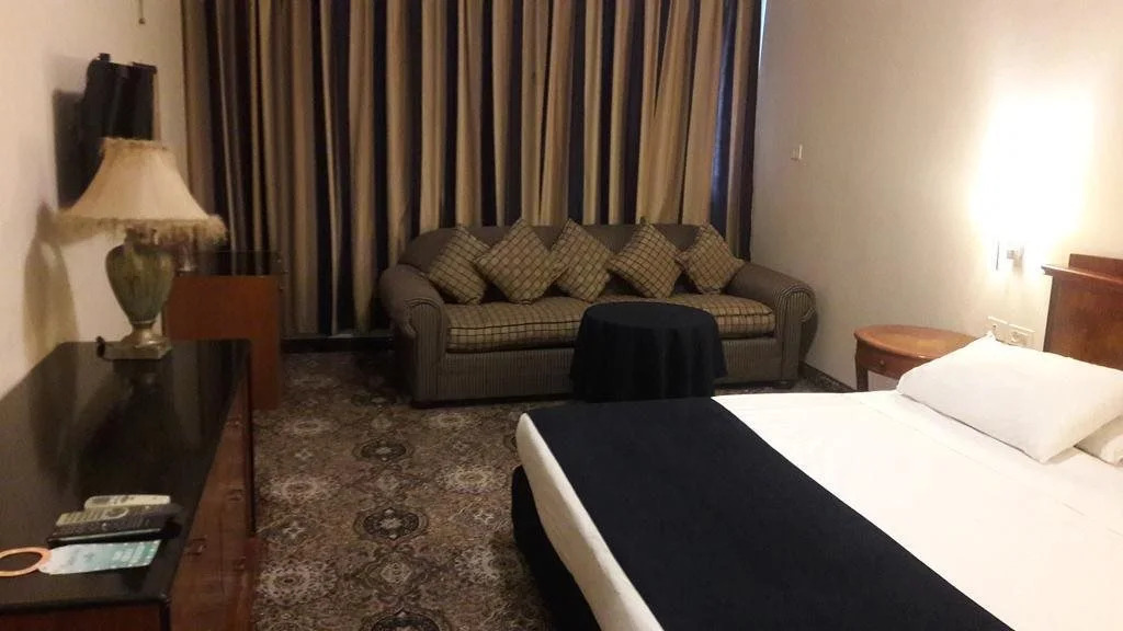 Shepherd Hotel
