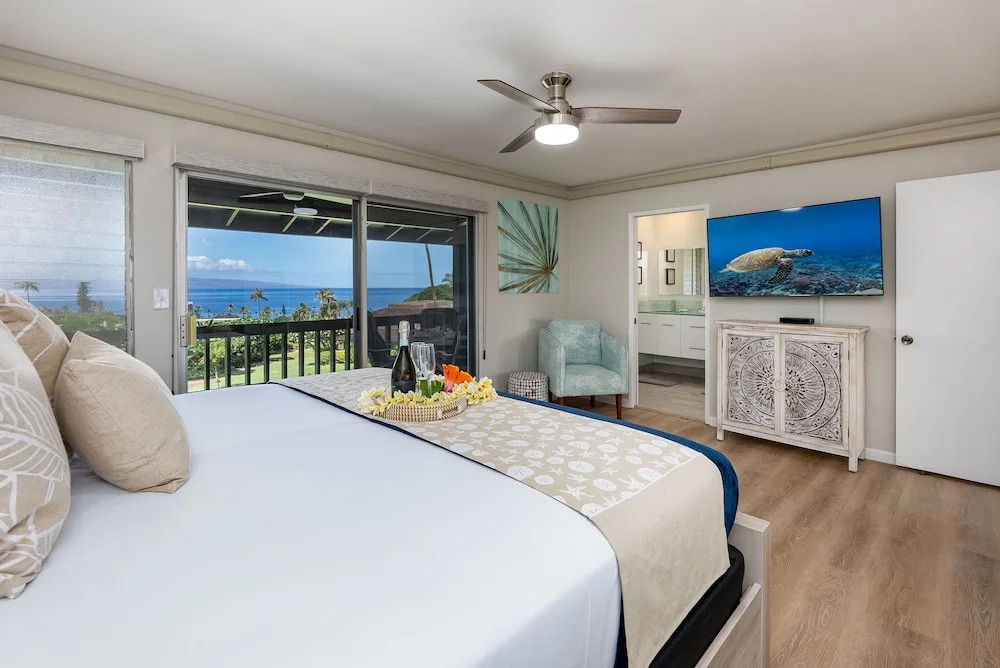 Kaanapali Plantation 3 bedroom 2.5 baths OceanView 3 Condo by RedAwning