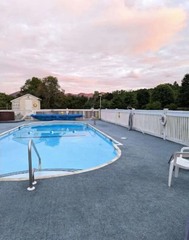 Gale River House - Boutique Hotel