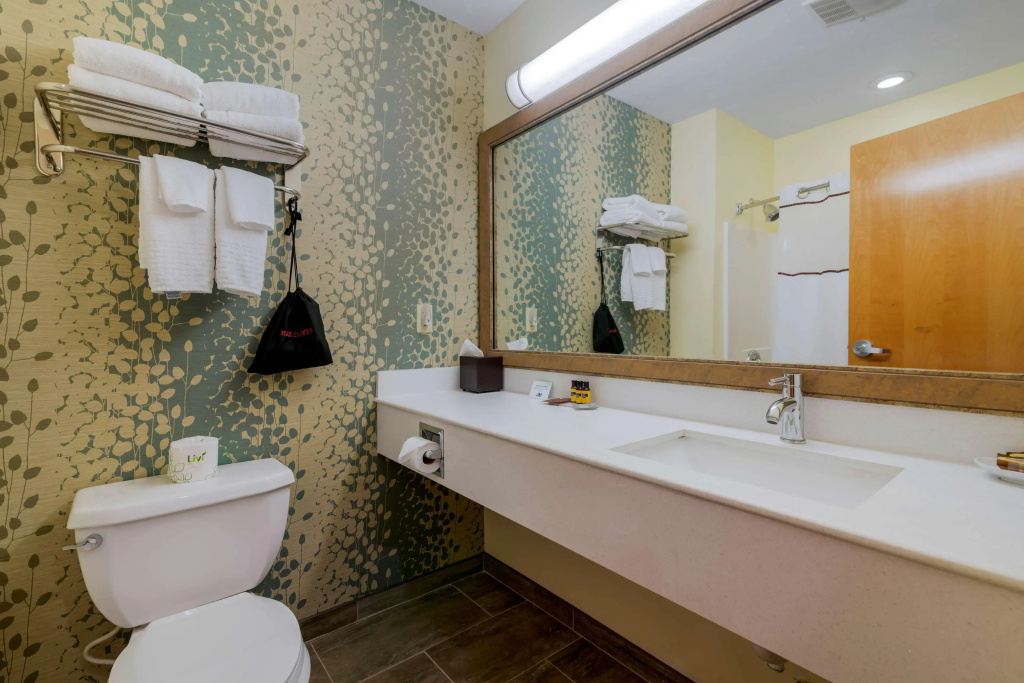 Best Western Plus Cold Spring