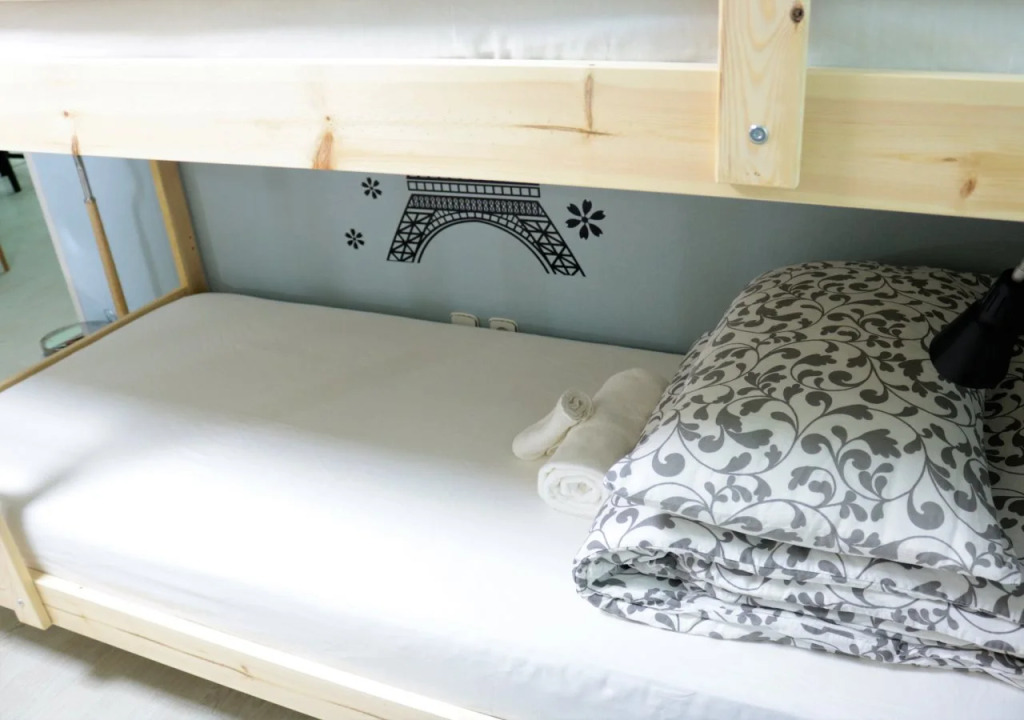 KORUS Guesthouse - Hostel