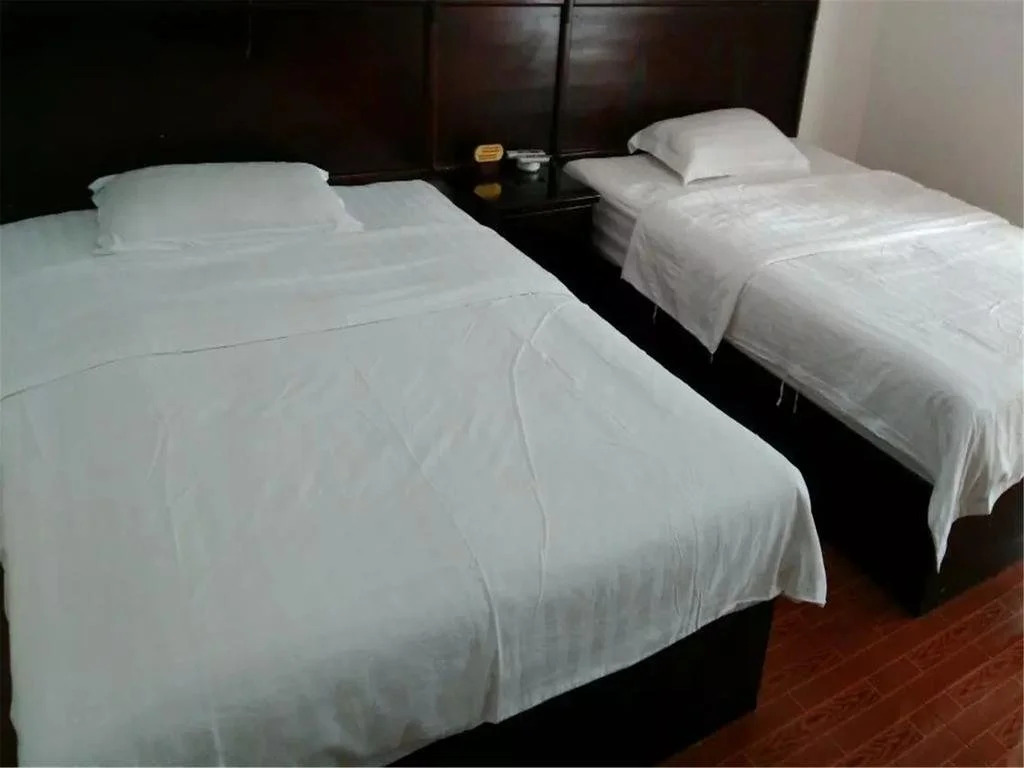 Guilin Tree Hotel