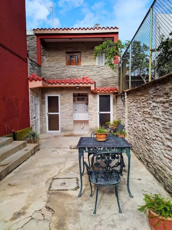 HavanaKLiz Bed & Breakfast PLAYA