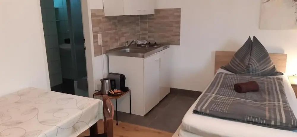 Studio Apartments Haus Schneider
