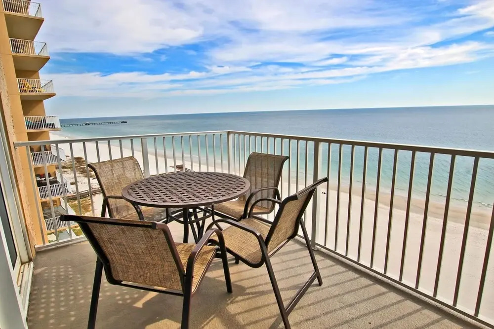 San Carlos 1201 by Youngs Suncoast