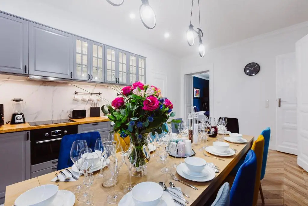KrakowLiving - Blich Apartment