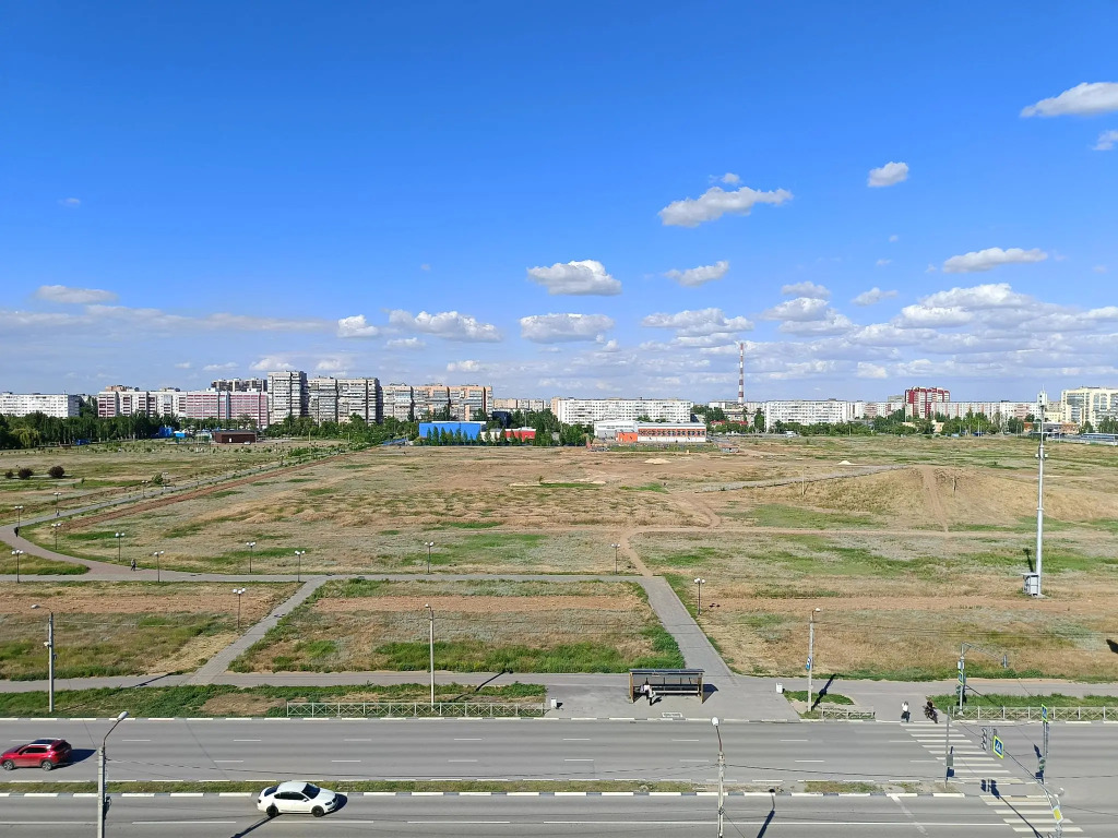 Двушка на Карбышева 120