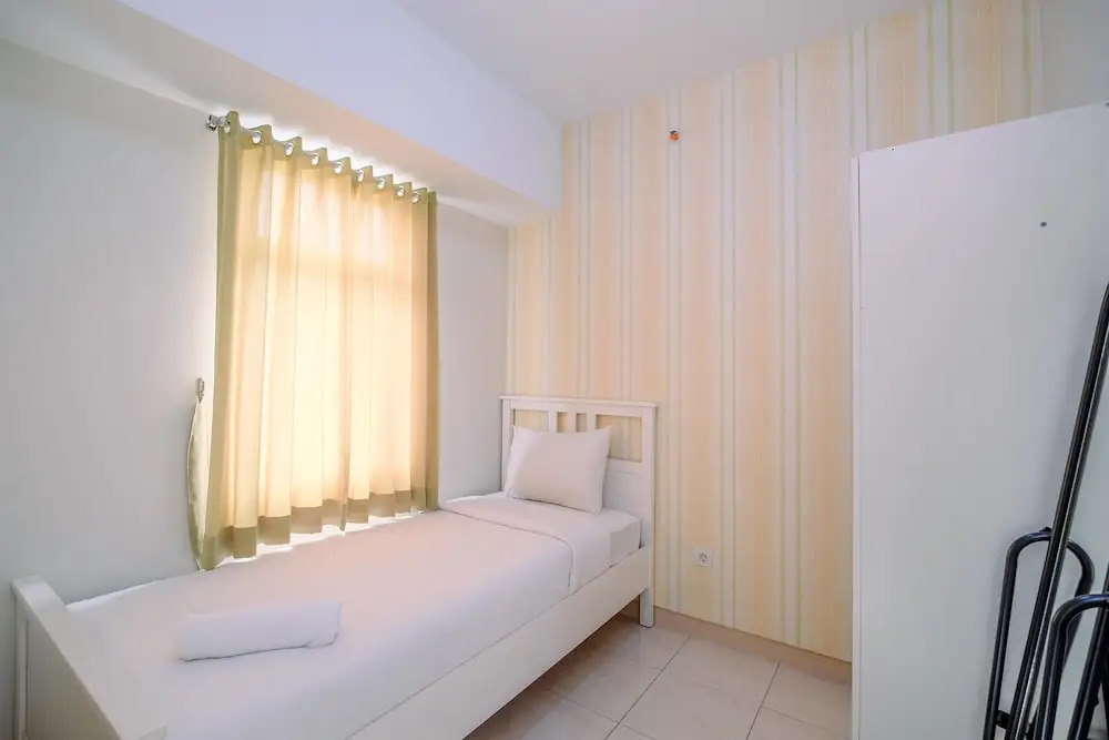 Minimalist and Comfort 2BR at Springlake Summarecon Bekasi Apartment By Travelio