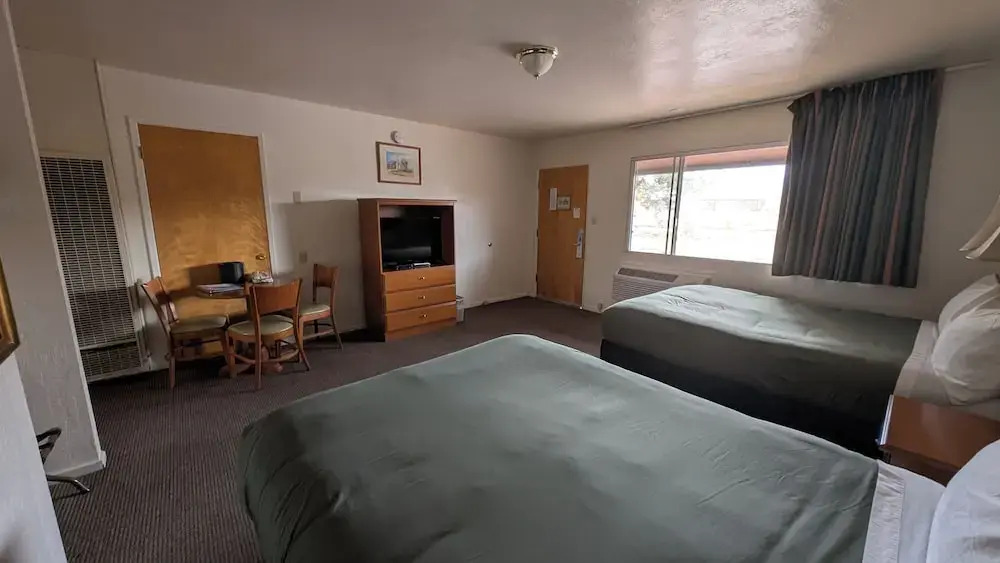 Himont Motel