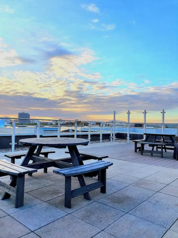Salford City Heaven - Modern 2 Bedroom Apartment