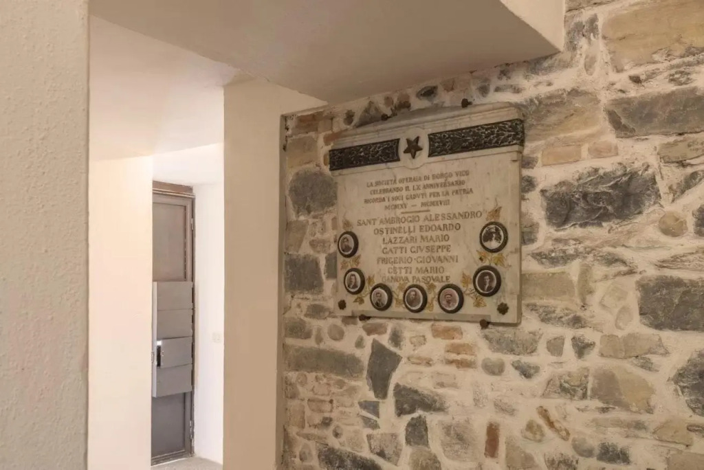 ALTIDO Charming & Stylish 1-BR Apartment in Como