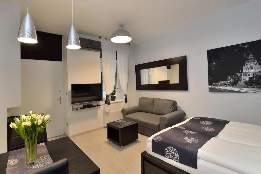 Urban Spirit Apartment