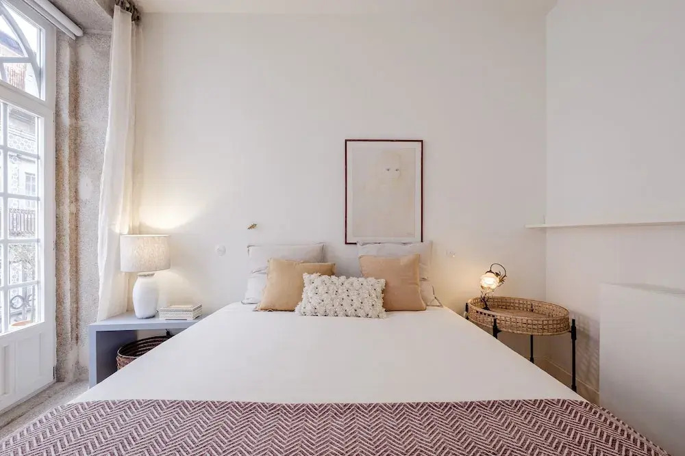 BOUTIQUE Rentals Flores Plaza