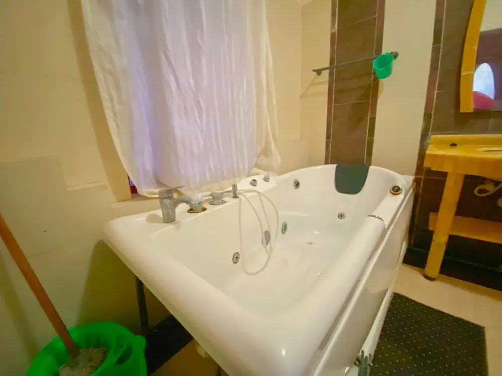 Mfalme Luxury Living