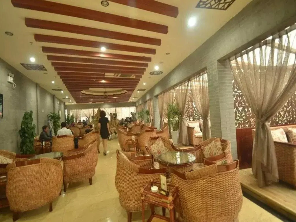 Caotang Mingyue Hotel