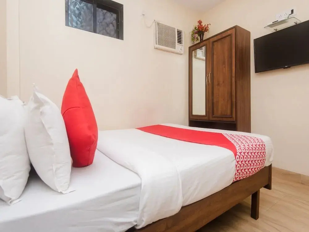 Shivar Guest House by OYO Rooms