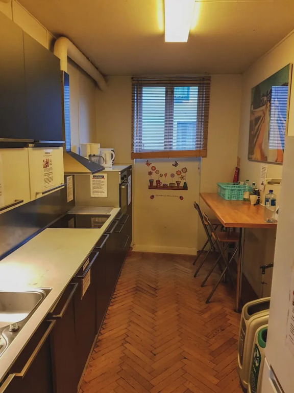  Marken Guesthouse