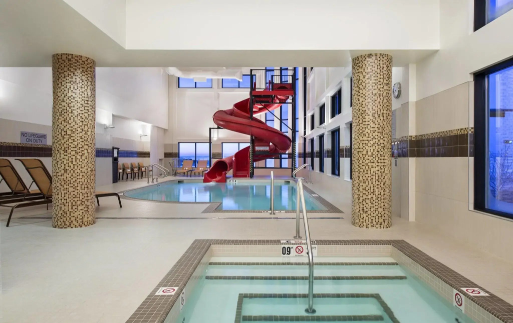Residence Inn by Marriott Calgary South