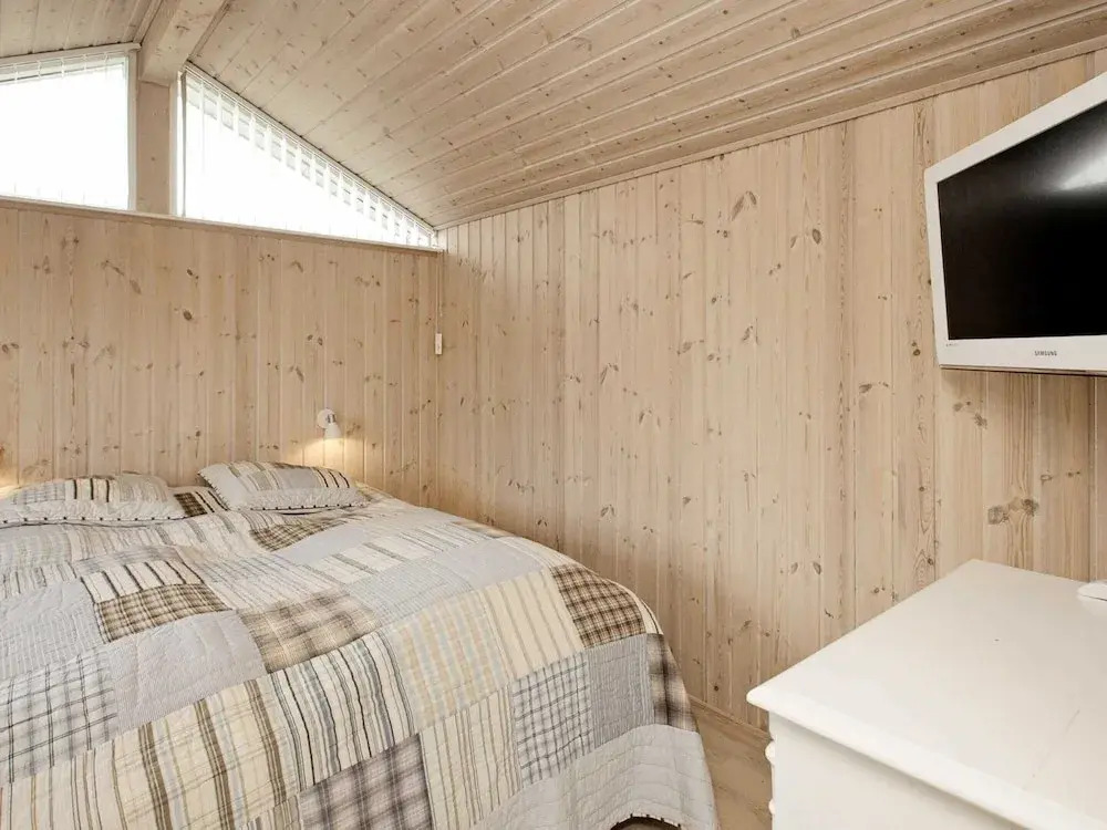 6 person holiday home on a holiday park in Sæby