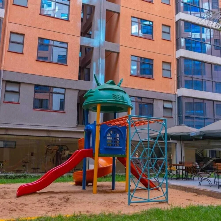 Lux Suites Kileleshwa Business Apartments