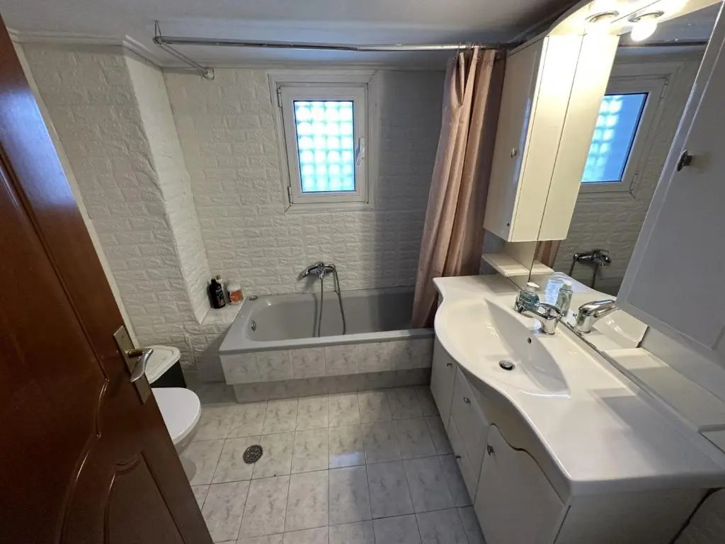 Alimos marina huge 3bd apartment