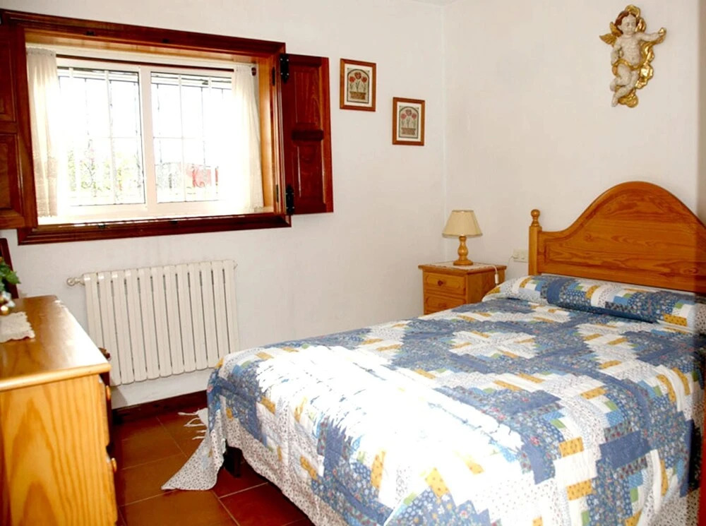 House With 2 Bedrooms in Camposancos, With Wonderful sea View, Enclose