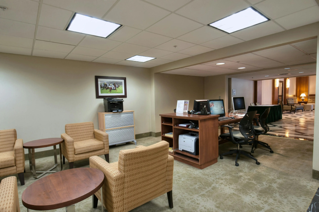 DoubleTree By Hilton Baltimore North Pikesville