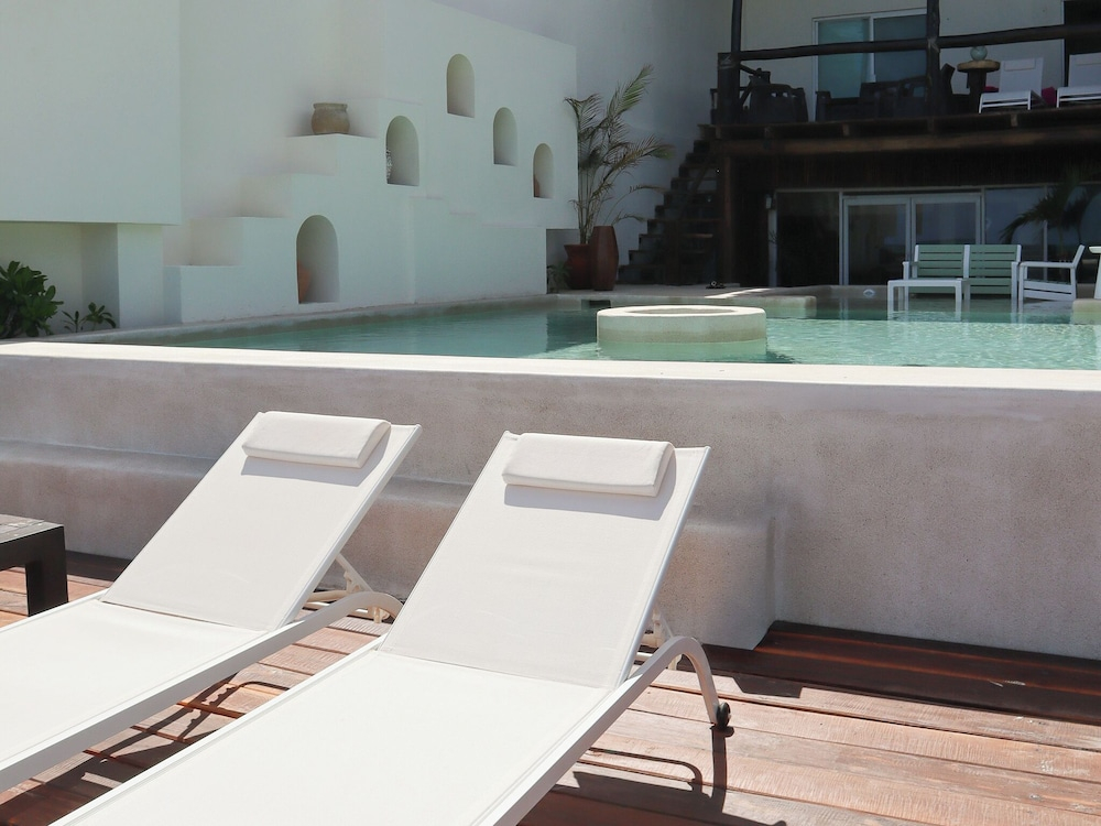 La Palma Beachfront Hotel Boutique