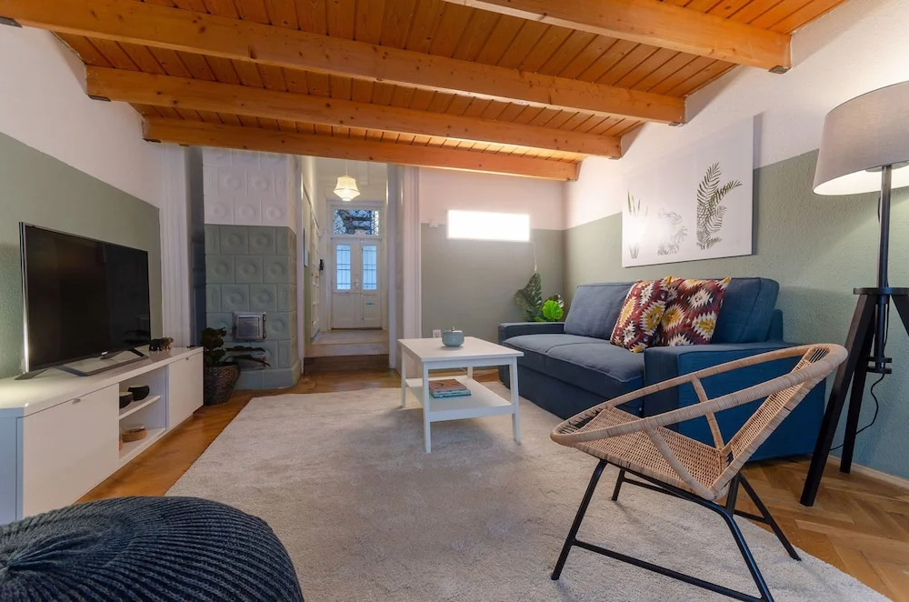 Coriander Apartment