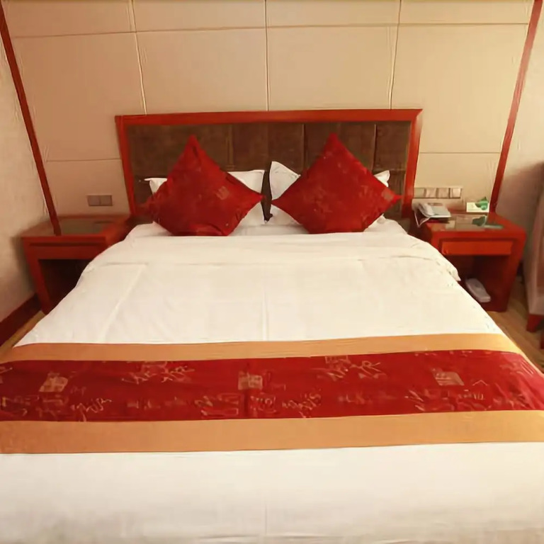 Longxiang Hotel