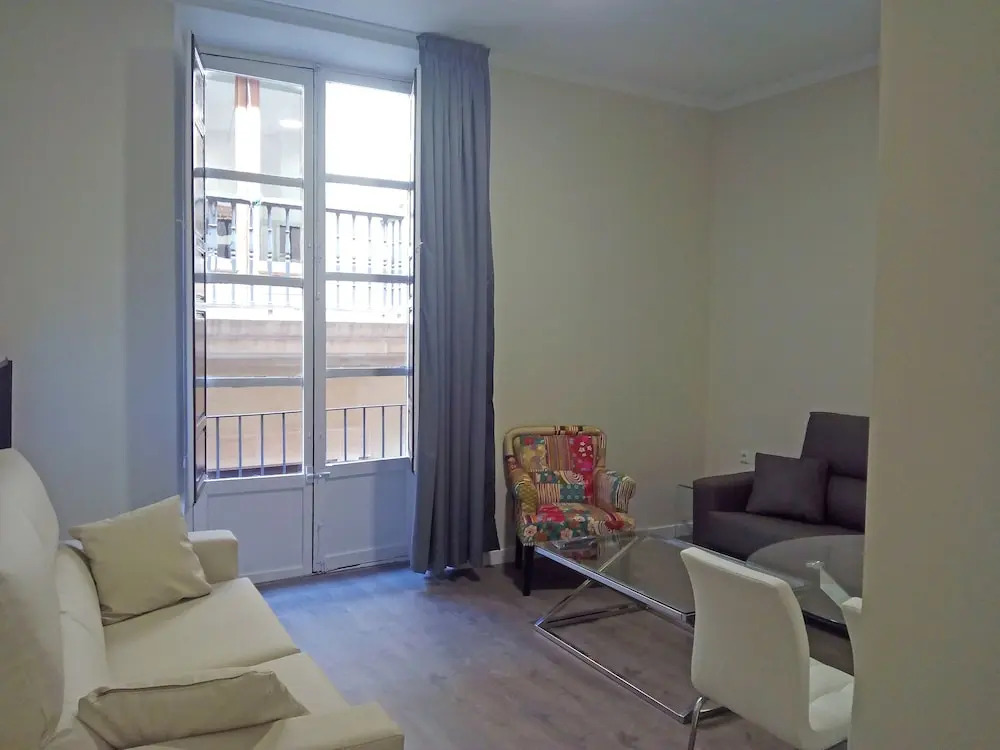 Apartamentos Valentina Deluxe 3000