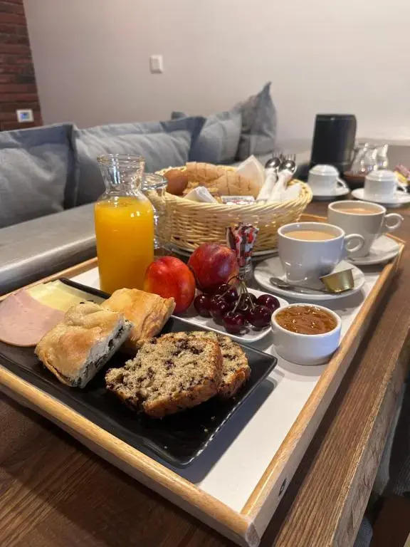 Olganos VL Luxury Rooms & Suites