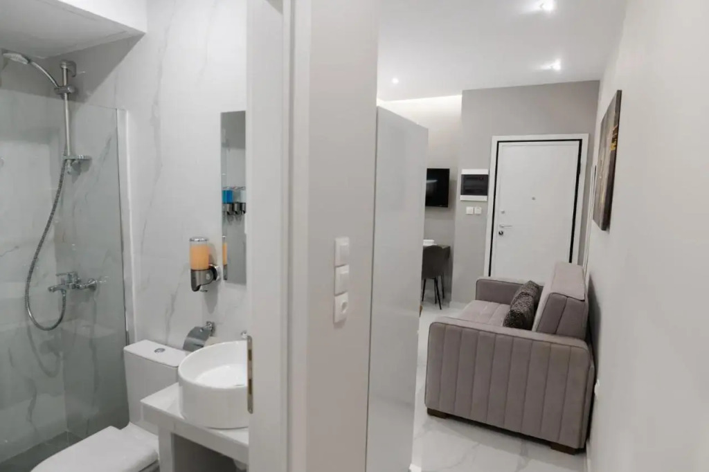 Alex Hotel