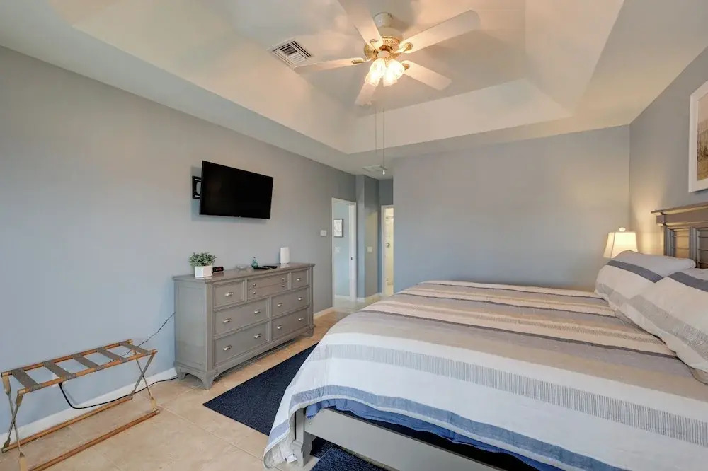 Marco Island Home w/ Southwest Sun & 2 Mi to Beach