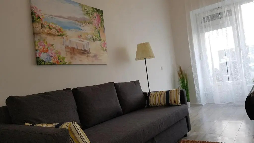 City Apartment, good location, 5 guests