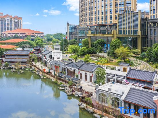 Hakkapark  International  Hotel