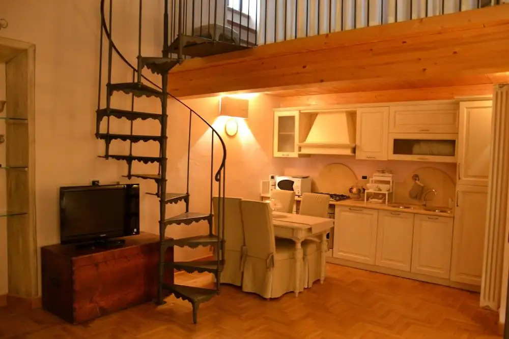 Mozza Suite