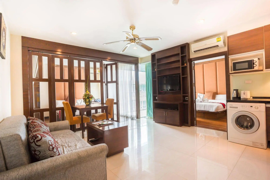 Arisara Place