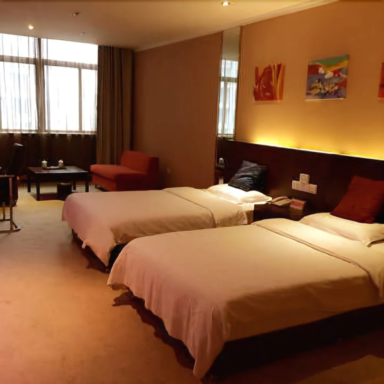Yangguang Langhao Business Hotel