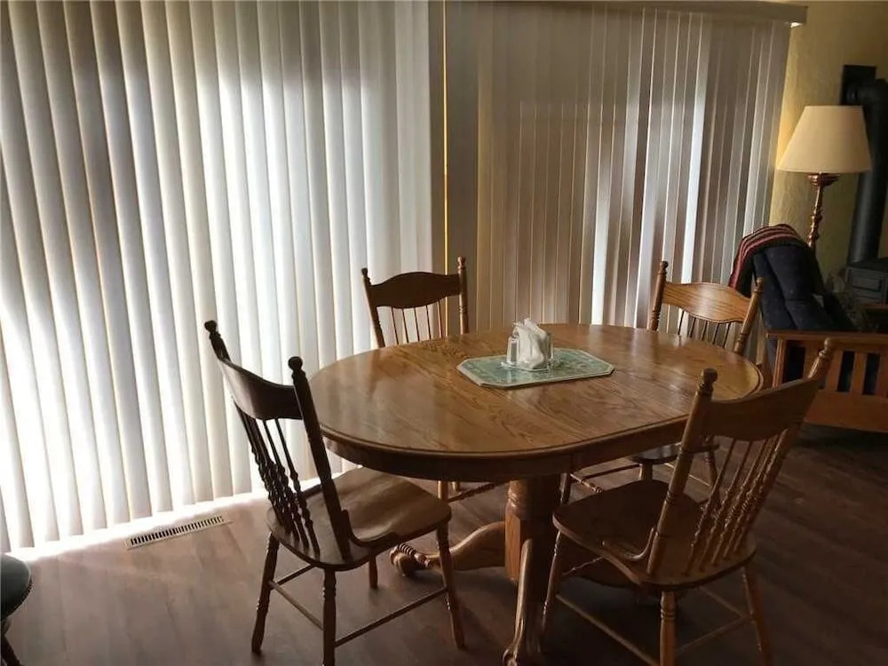 2291 Montana - 3 Br Home
