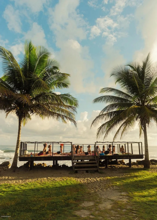 Room in Guest Room - Oceanfront Suite With Kitchenette Stunning Views & Secluded Luxury