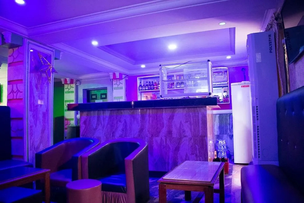 Impex Edge Hotel And Suites