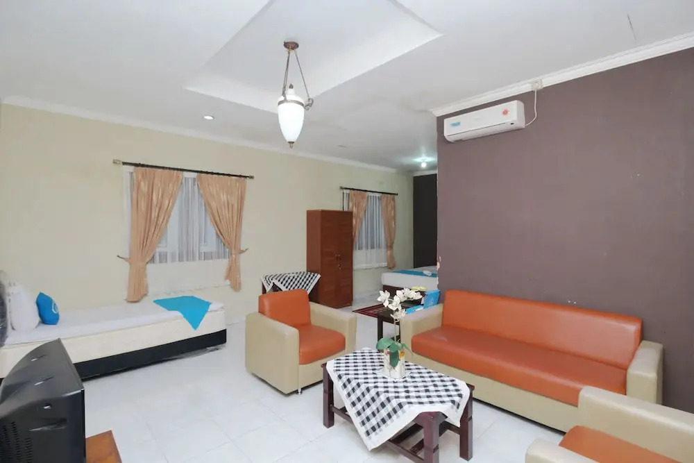 Airy Eco Sleman Selokan Mataram 96 Yogyakarta
