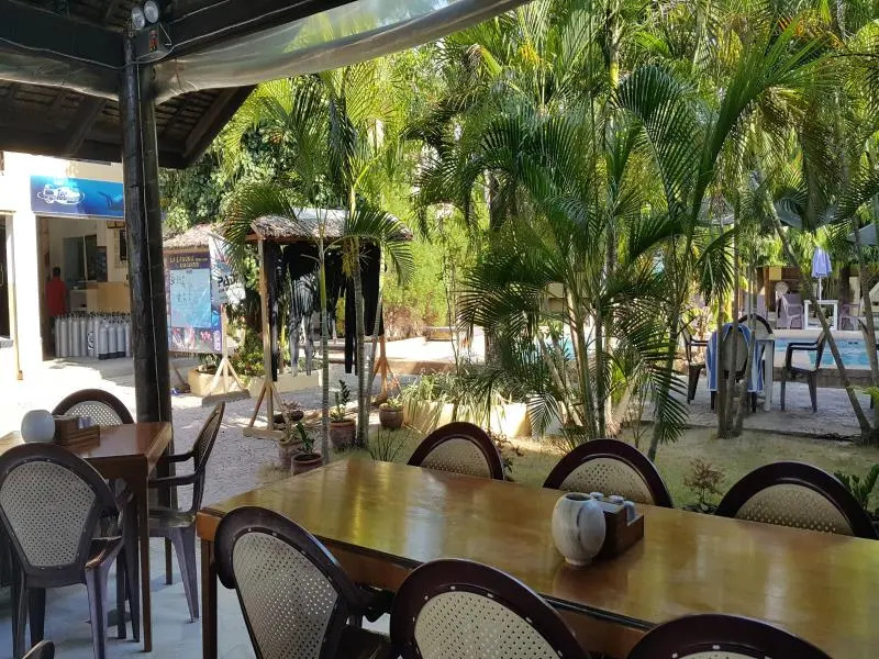 Lalaguna Beach Club & Dive Centre