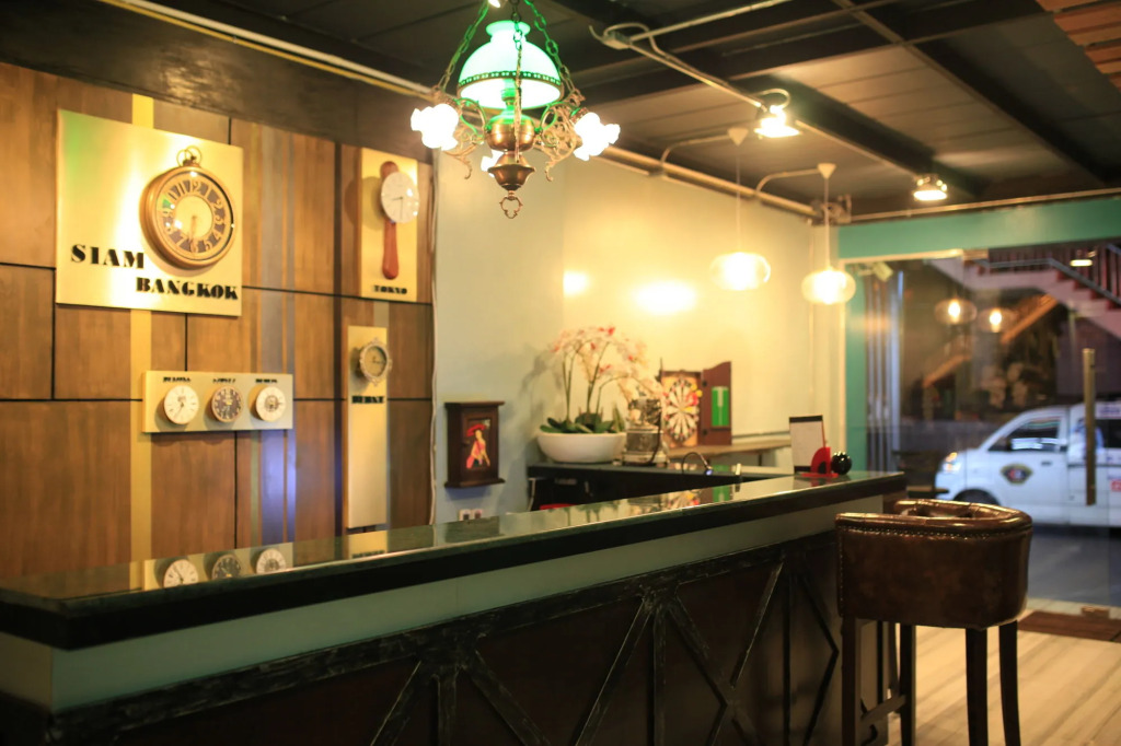 Phaphoom Boutique