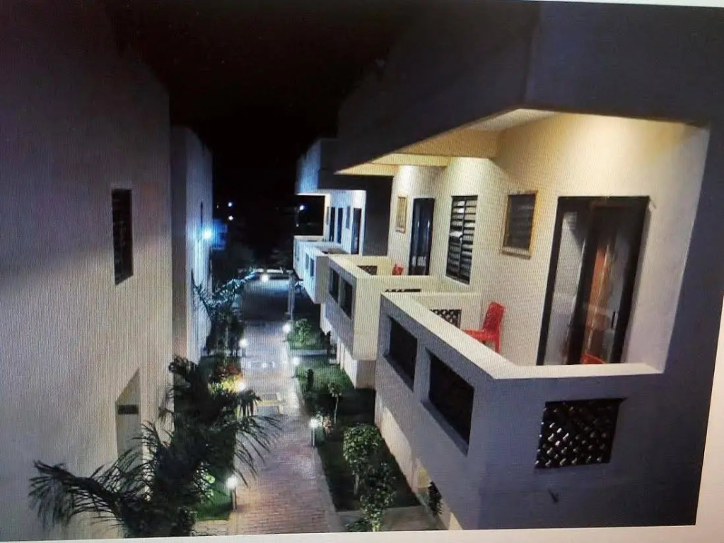 Chola Hotel and Resorts