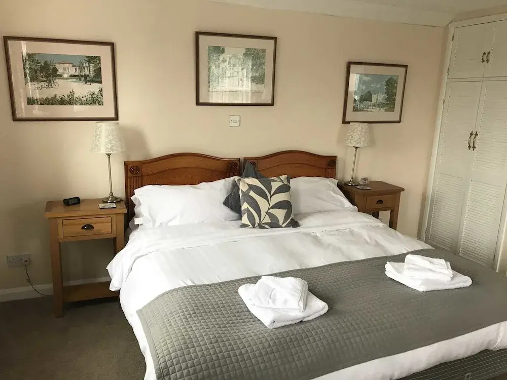 Stumbles Restaurant with Rooms